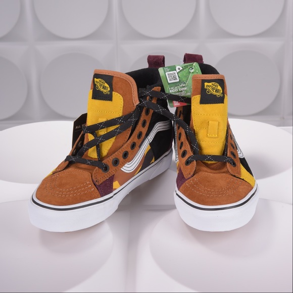 Vans Shoes - Vans | US Men 5 Women 6 | Water Resistant | NWOB |Multi Color |Heat Retaining